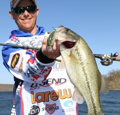 Muddy water moves — Pro fishing tips to catch bass in muddy water