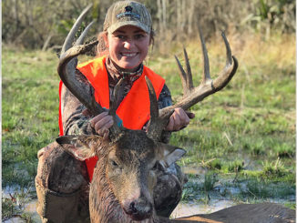 Lacie Russell and her 14-point Morehouse Parish buck.