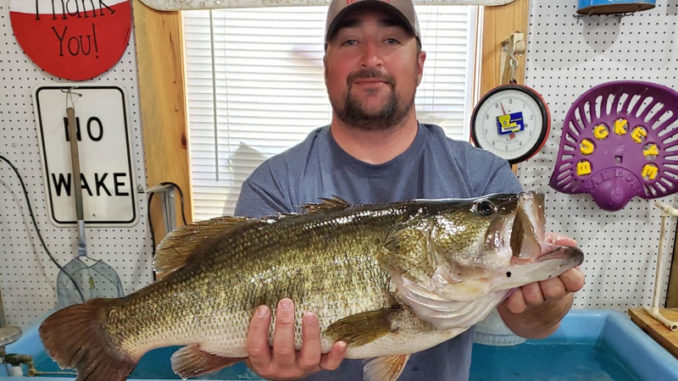DeRidder’s Jonathan Harper displays his Toledo Bend lunker weighing 10.92 pounds taken Feb. 28 on a ¾-ounce, black/blue Santone Football jig with a black/blue Zoom Speed Craw in the Indian Creek area.