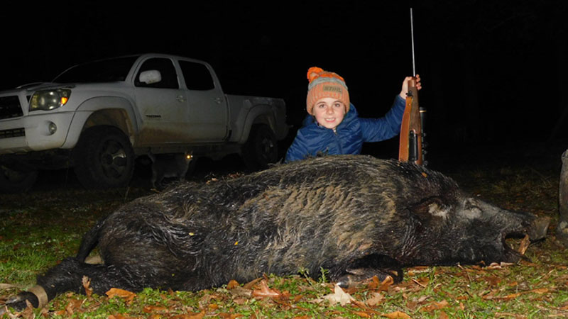 Father-daughter team double-up on hogs