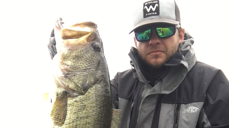 Jordan Tull spent the end of 2020 with a rod and reel in his hand targeting big pre-spawn largemouth bass that are looking for an easy meal.
