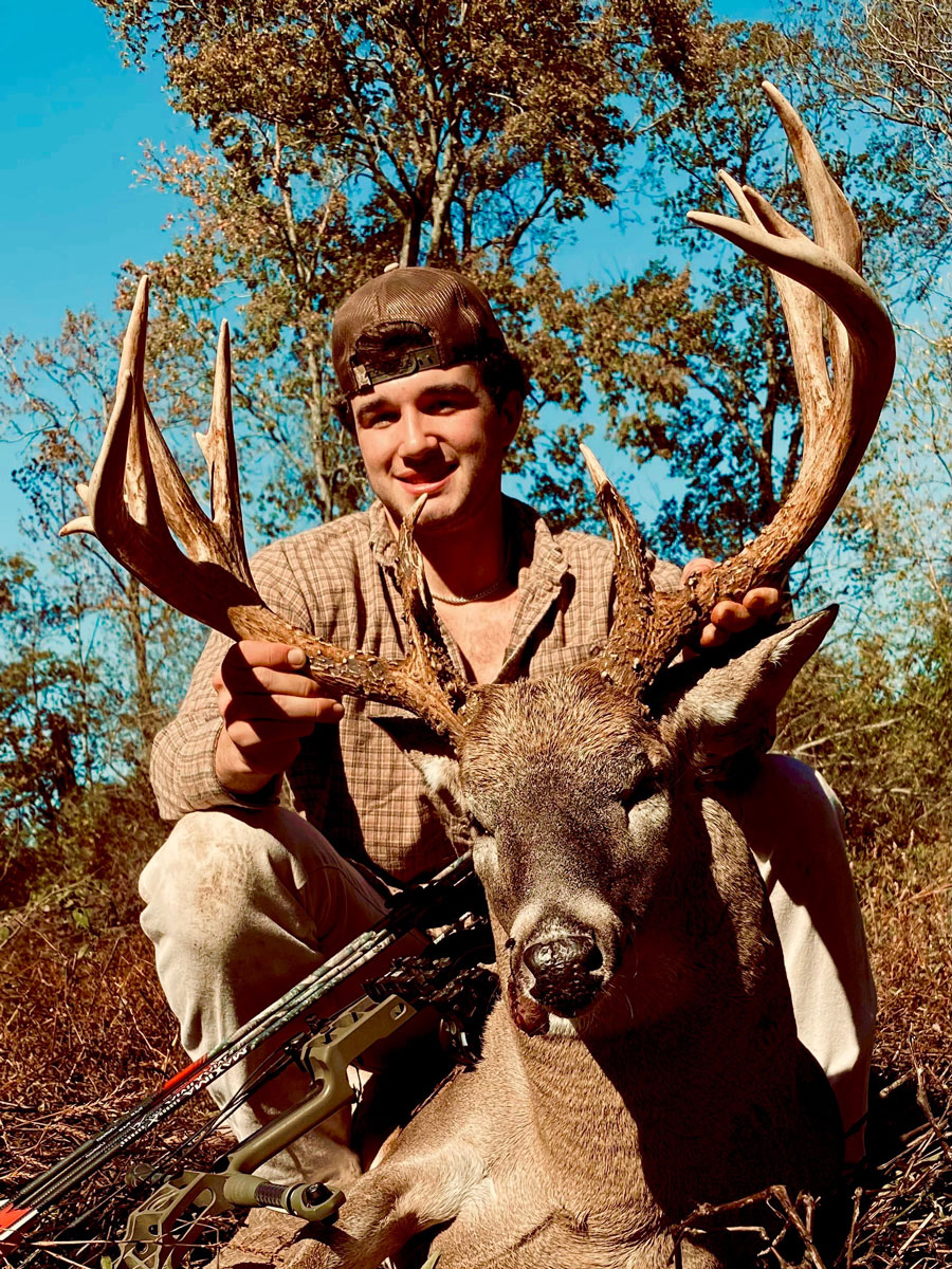 Cade Clemons of Minden killed this 15-point with his Matthews VXR bow on Nov. 12.