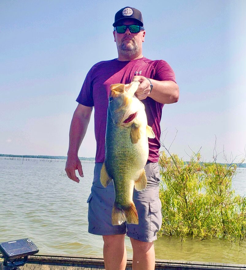 Jeremy Hinton with his second double-digit Bussey bass in one week, a 10.87-pounder.