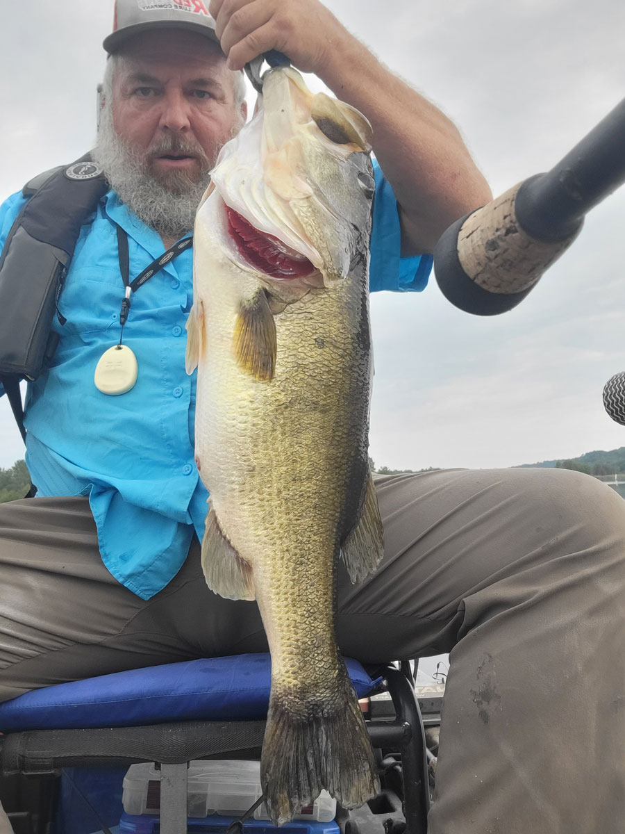 Brad Case got this big 10.2-pound bass in his kayak and then got a selfie before turning it back into Lake D’Arbonne.