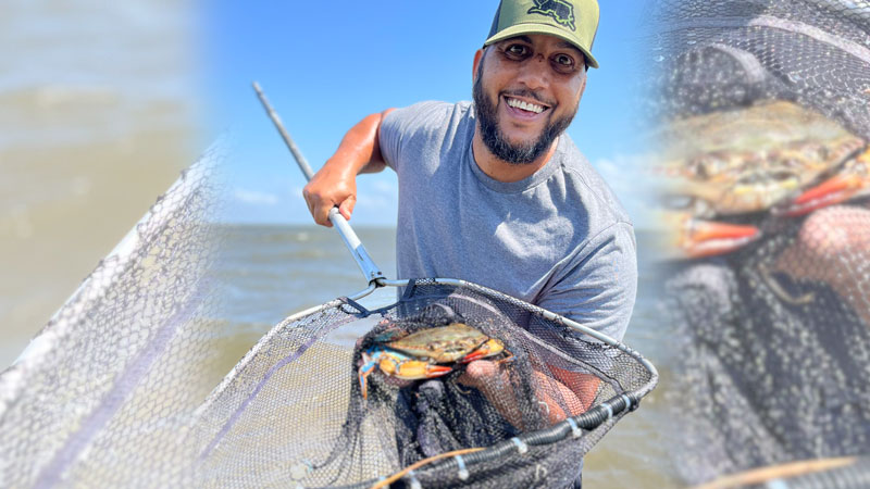 crab fishing with net Louisiana Sportsman