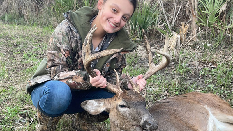 Mackenzie Gauthreaux, 12, from Plaquemine got her very first buck on the last day of rifle season from Area 6.