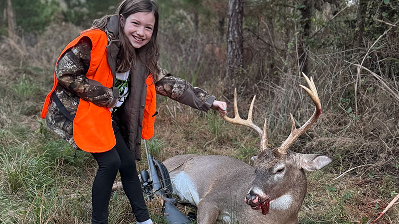 Paisley Turner's first deer