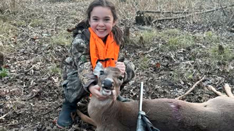 Mia Rose Major's first deer
