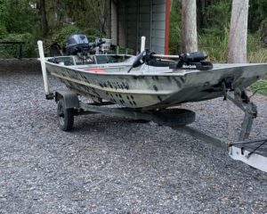 Boat with new Yamaha 20 4 stroke for sale
