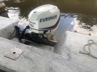 Predator Bay Boat with 2919 Evinrude E-Tec