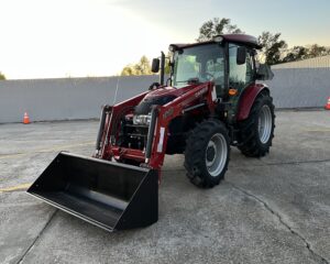 Case IH 65A CAB/AIR Tractor 65HP 4WD Loader 12/12 Hydraulic Transmission Buddy Seat 401Hrs Barn Kept Like New!