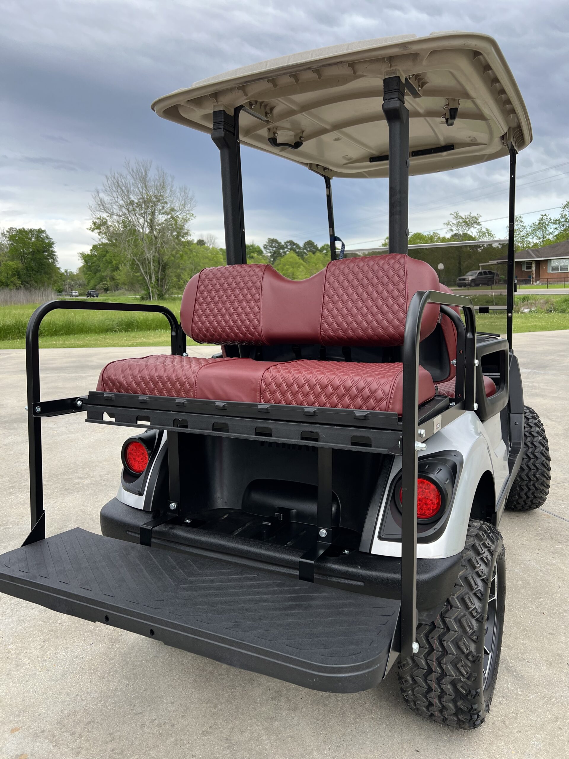 2019 Yamaha Lifted Golf Cart