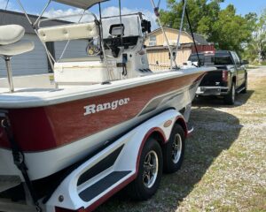 2003 Ranger Bay 2300 Boat