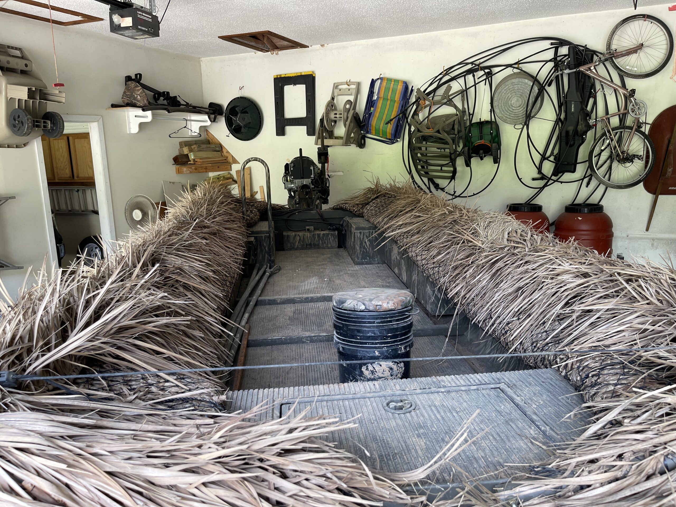 2015 Gator Trax 18’x54″ Hybrid Camo Duck Boat