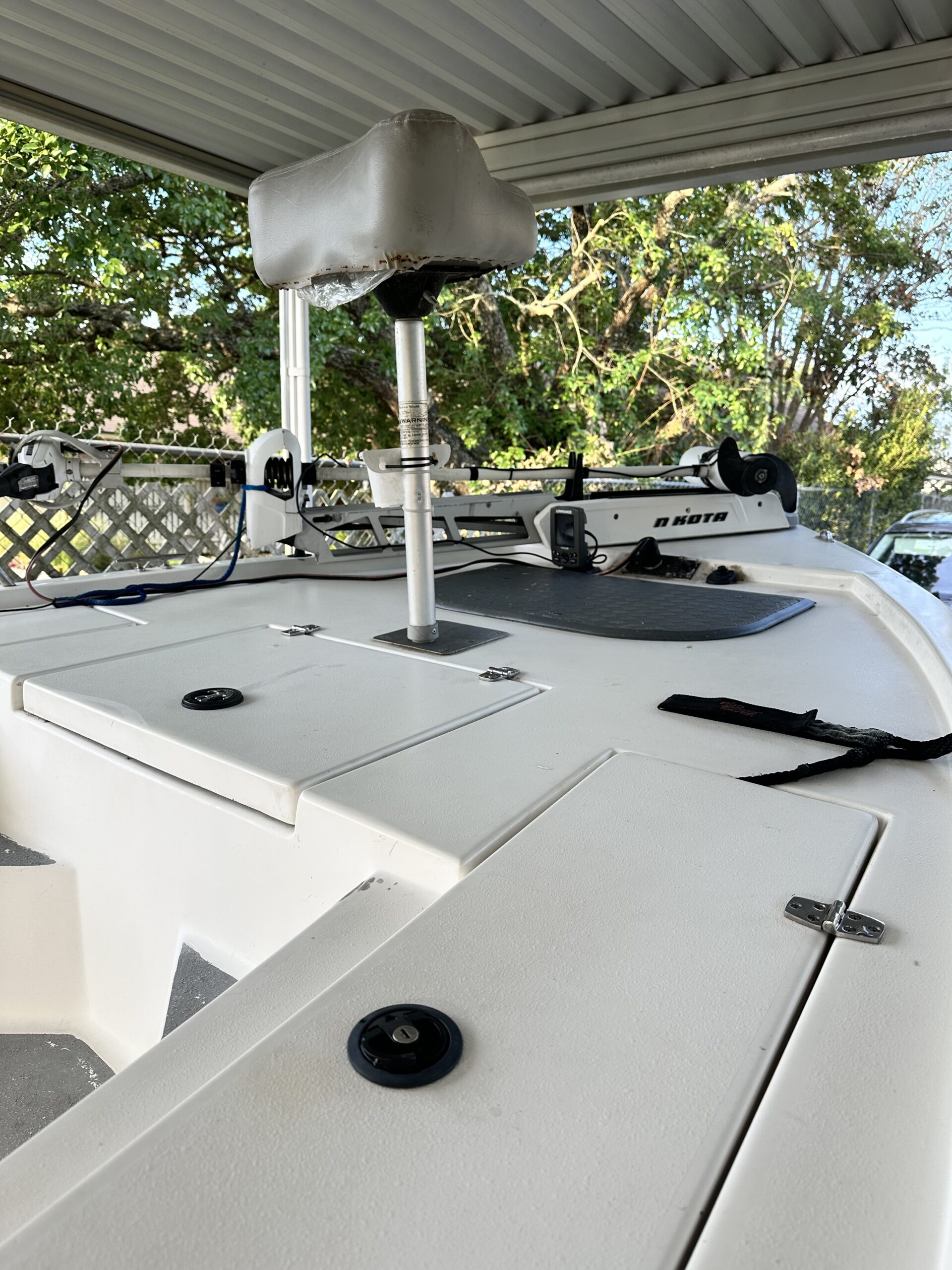 2002 Blazer Bay Boat 2270 – Yamaha 200 Saltwater OX66 (495 hrs)