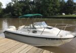 Boston Whaler 1998 Conquest