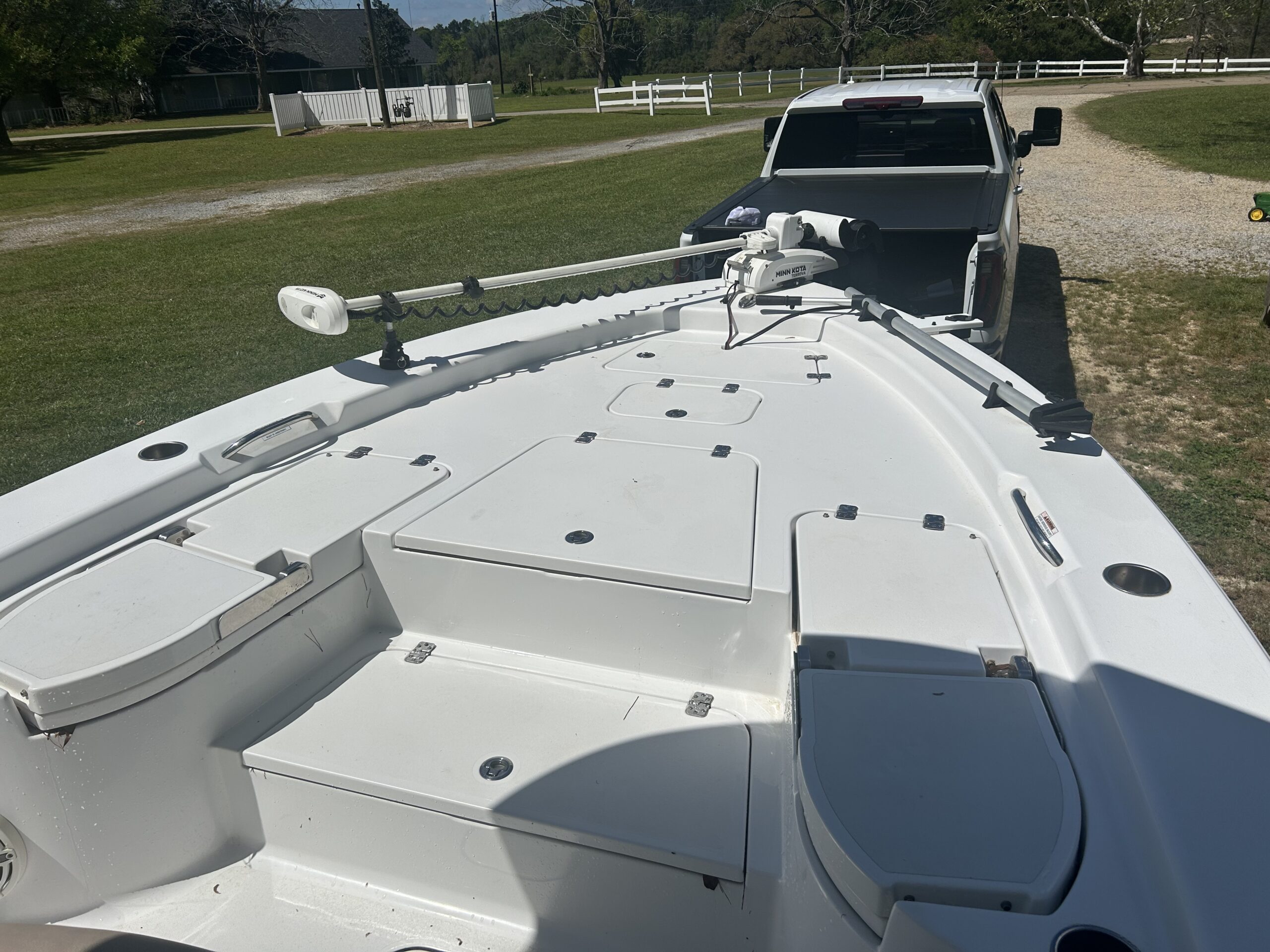 2019 Sportsman Masters 267 Bay Boat