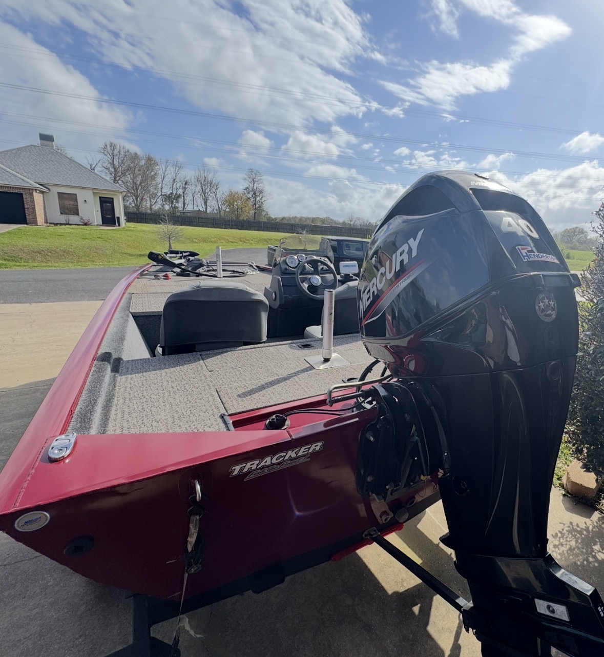 **PRICE DROP** 2022 Tracker Pro 170