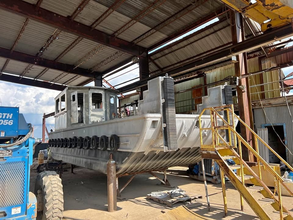 4.23.26 | Marine Auction | #108 • 40′ ALUMINUM NEW BUILD “MARSH MULE”