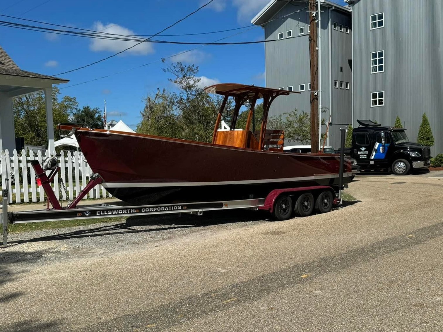 4.30.26 | #9049 • “SWEETHEART” – CUSTOM MONOMOY 24′ CENTER-CONSOLE | HIGH-PERFORMANCE SHALLOW