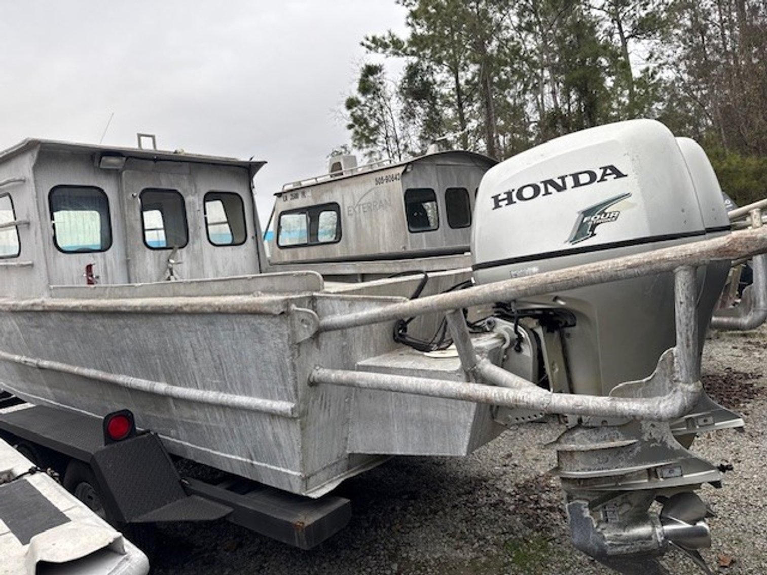 4.23.26 | #105 • 2010 22/23’ X 7’ AMERICAN BOAT