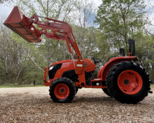 49Hp-Kubota-Tractor-HST