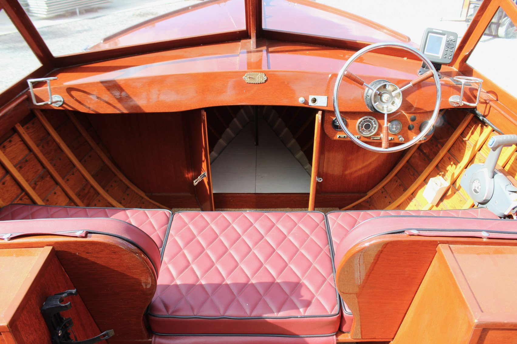 4.30.26 | #9547 • CLASSIC 18’ WOODEN RUNABOUT BOAT w/ JOHNSON 115 FASTSTRIKE, TRAILER & COVER