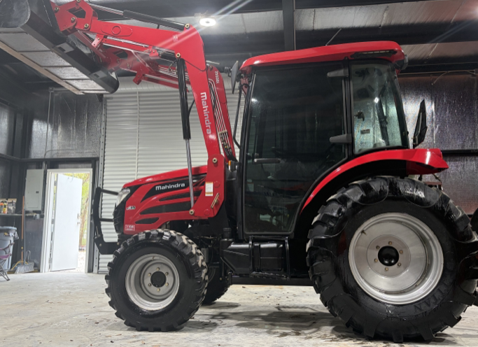 55hp Mahindra Cab/AC Tractor-HST- Bmt, TX