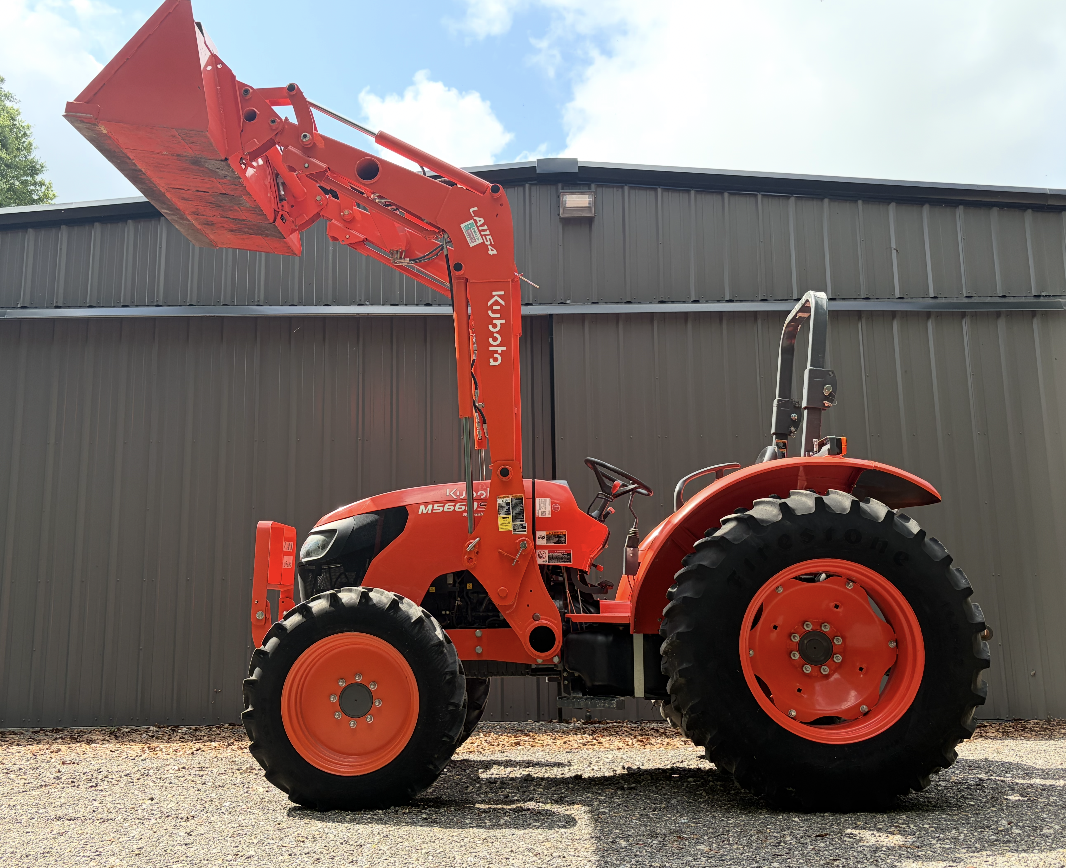 58hp Kubota Tractor with Warranty-130 hrs- Bmt, TX