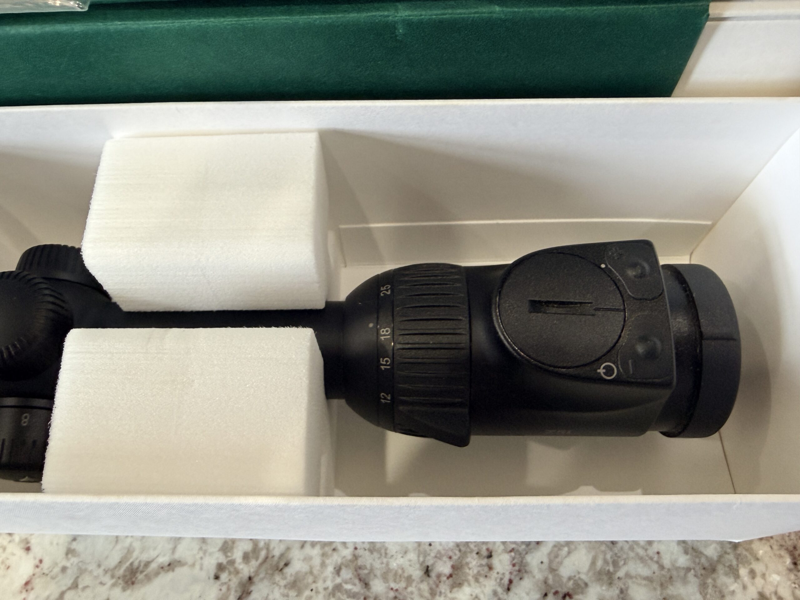 Swarovski Rifle Scopes Z8i and Z5i