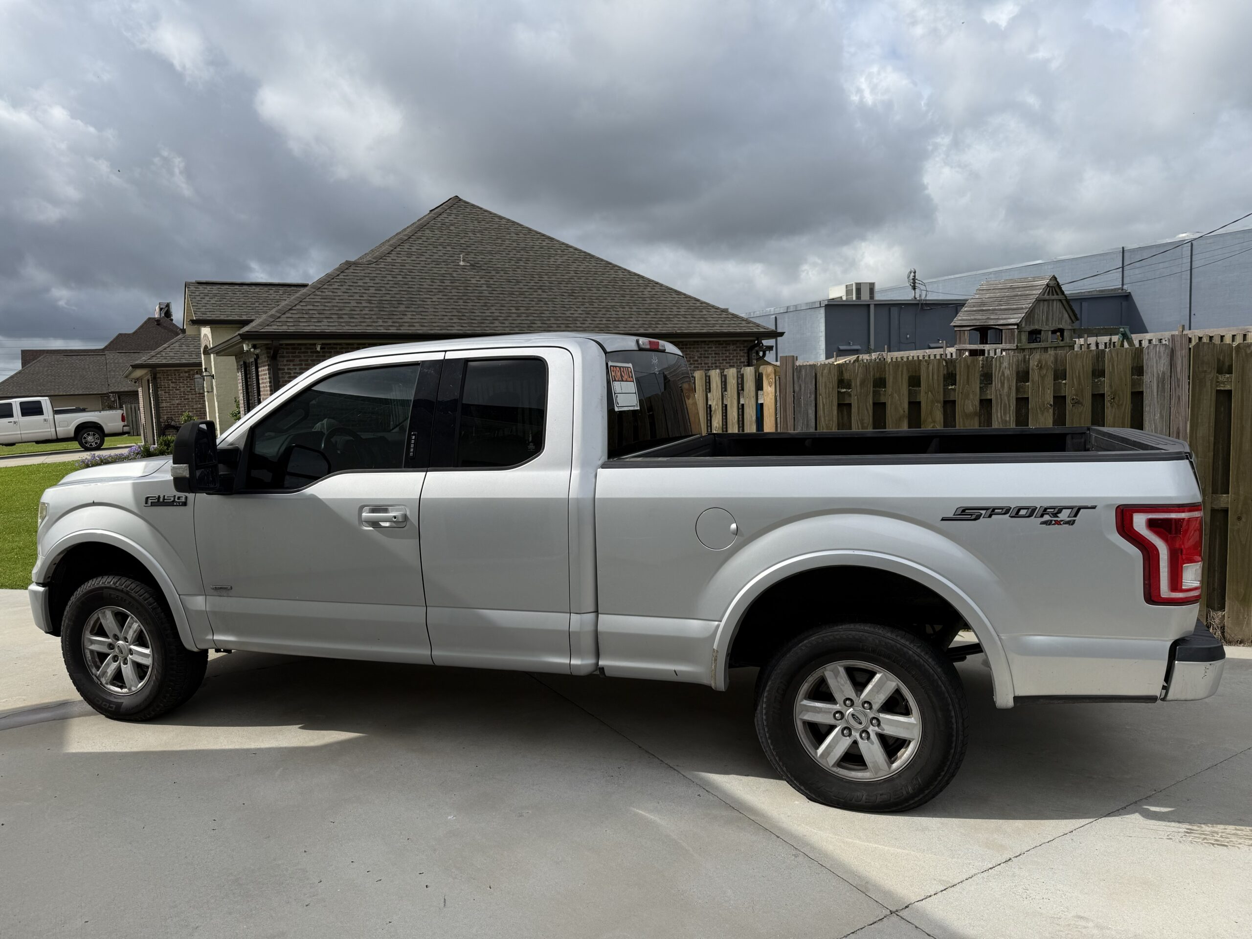 2016 Ford F150 Super Cab XLT Pickup 4D 6 1/2 ft