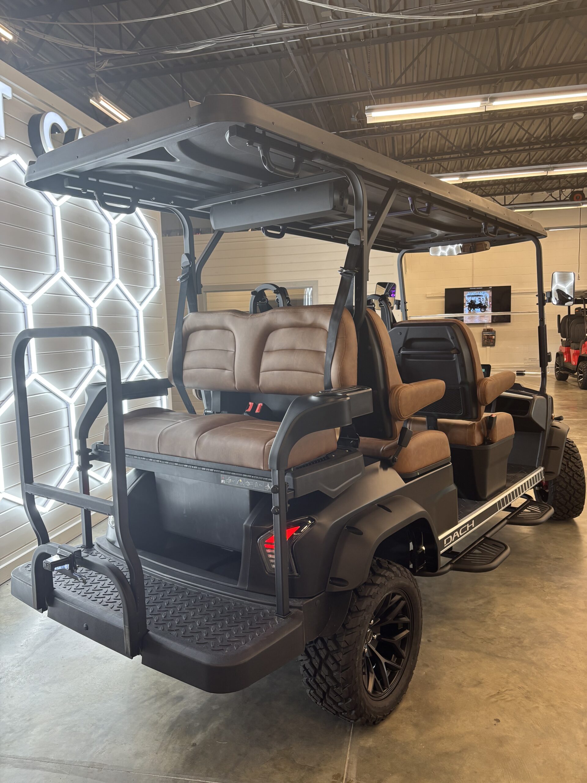 2026 Dach Apollo 4+2 LSV Lithium Golf Cart