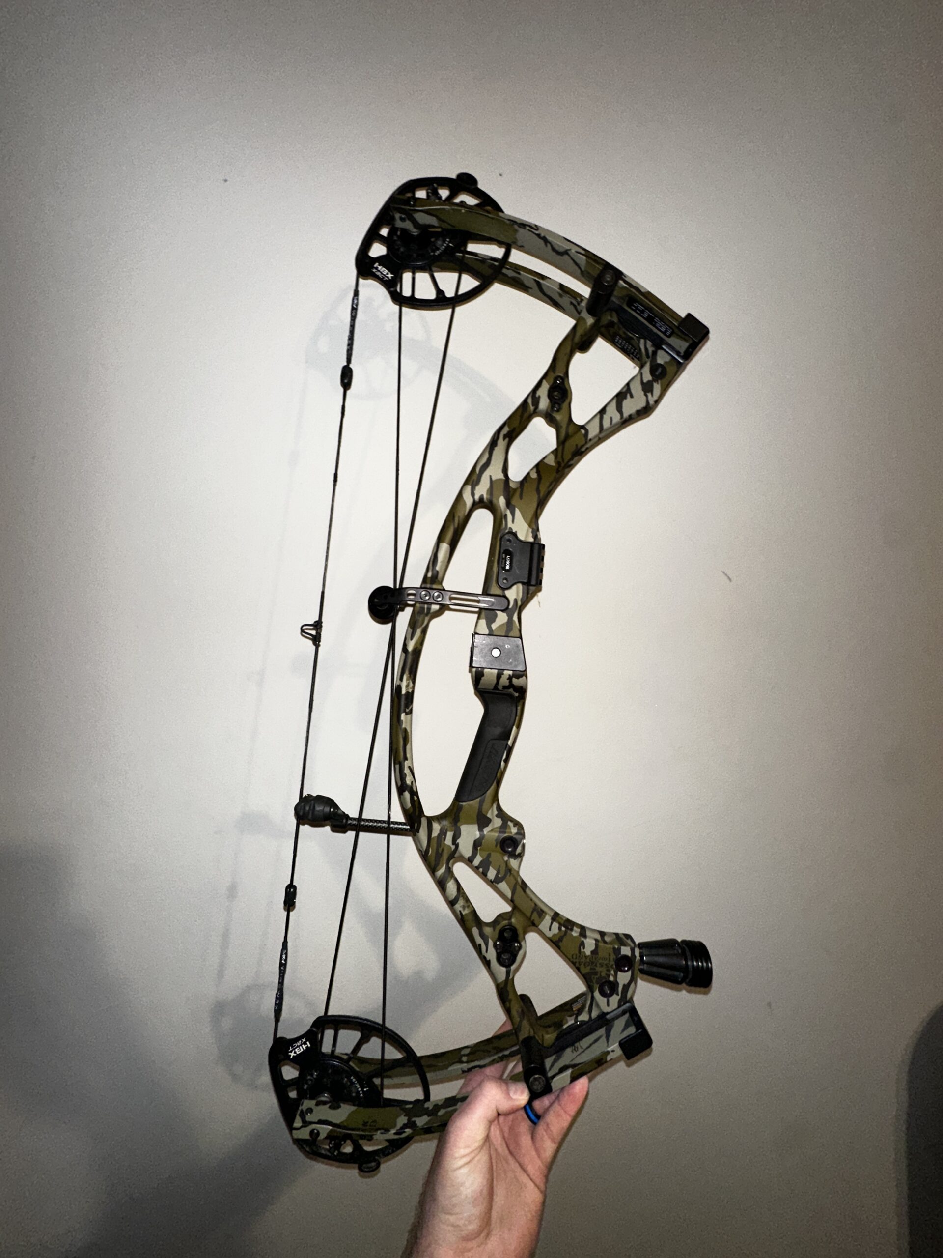 Hoyt RX8 70# 25/30” Bottomland