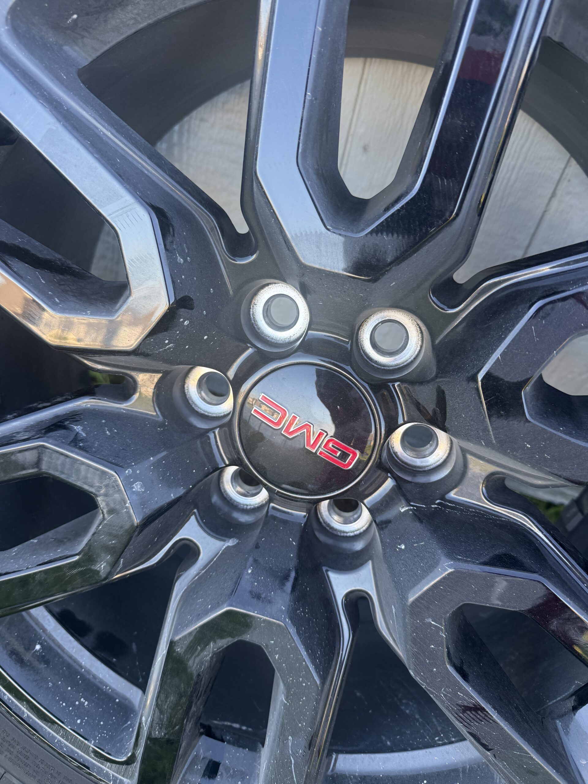 Complete Set of Factory GMC 1500 Sierra Wheels