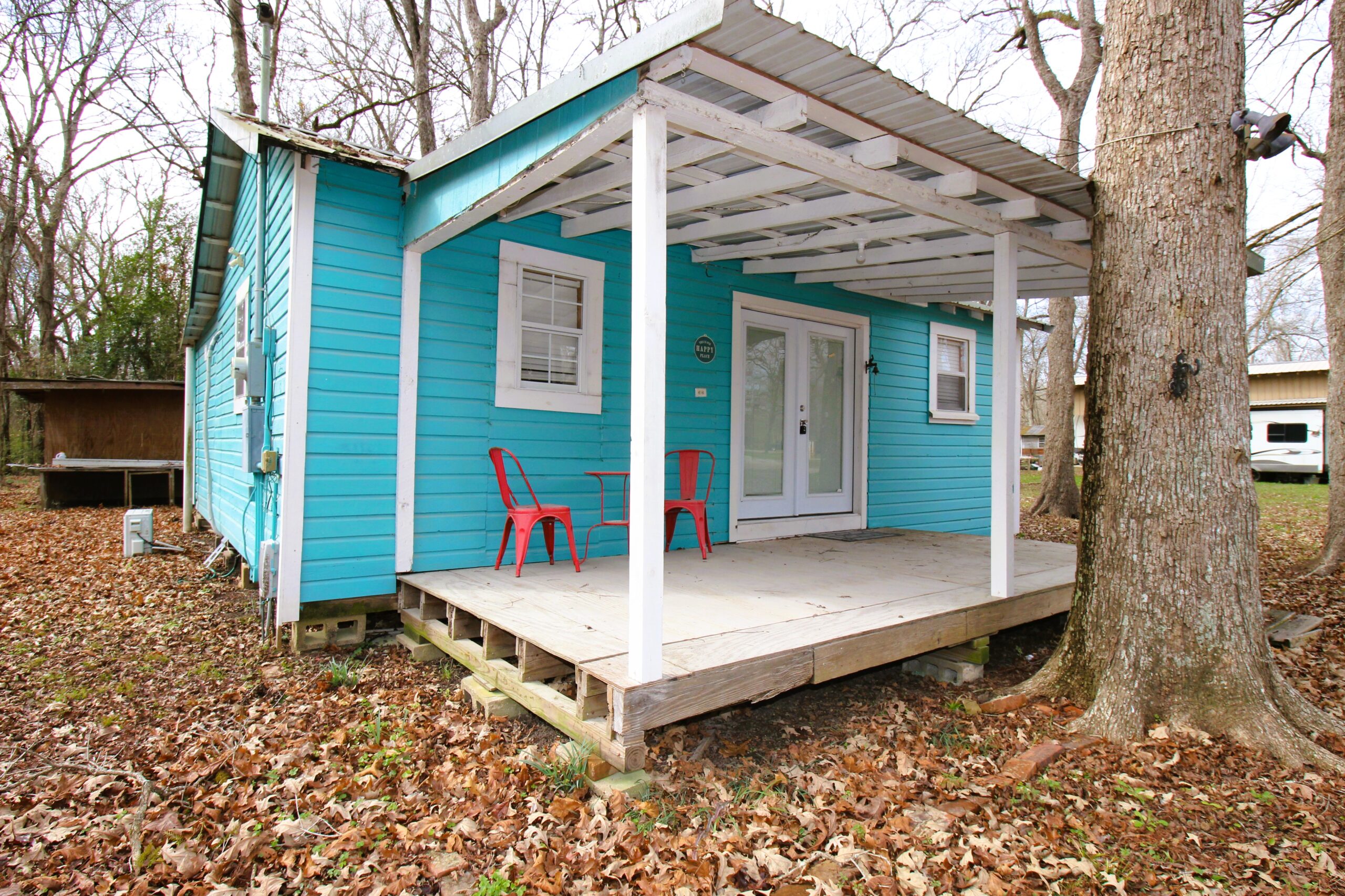 Fishing/Hunting camp on Old River in Mansura La (leased property)