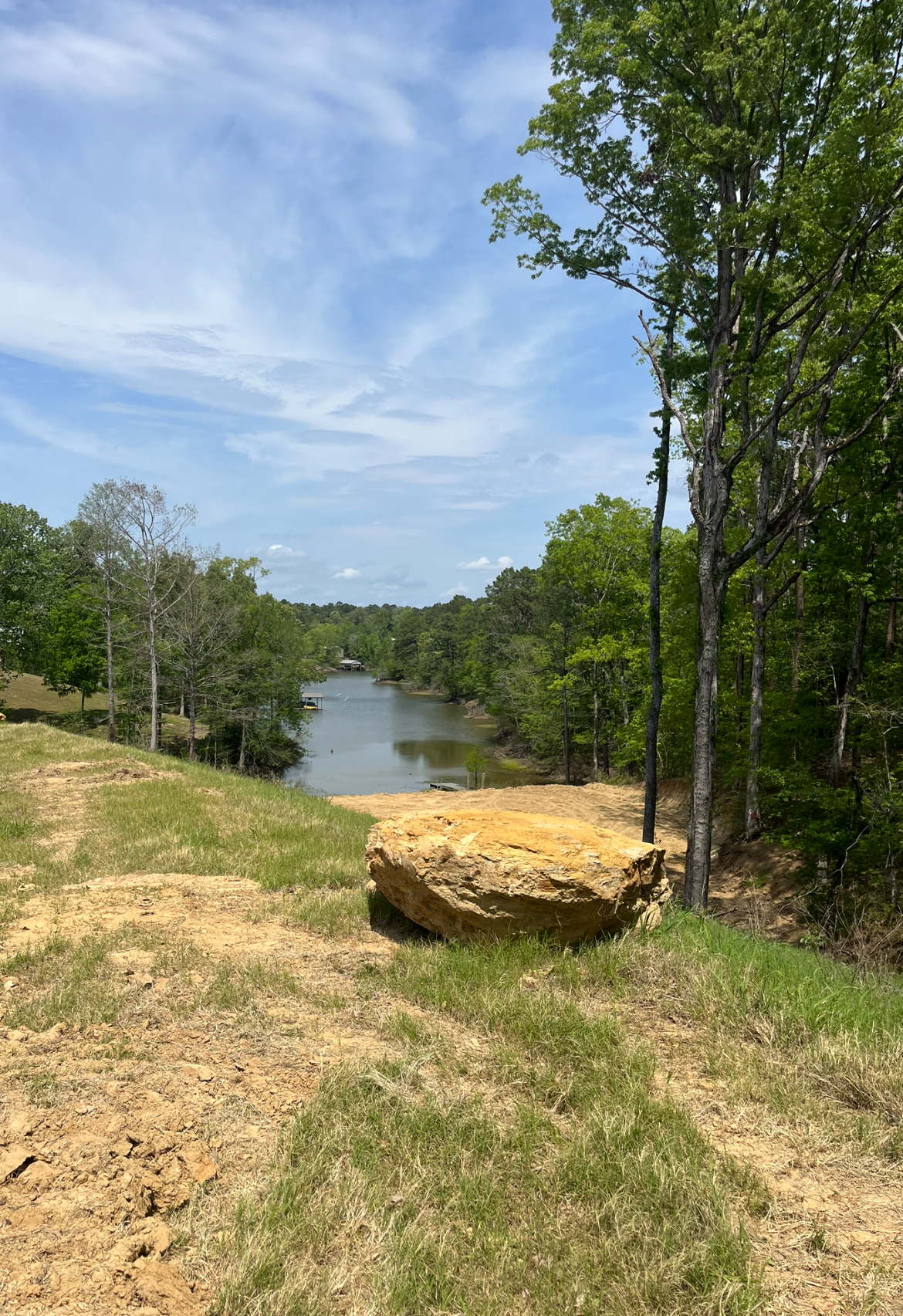 4.7 acres waterfront Toledo Bend