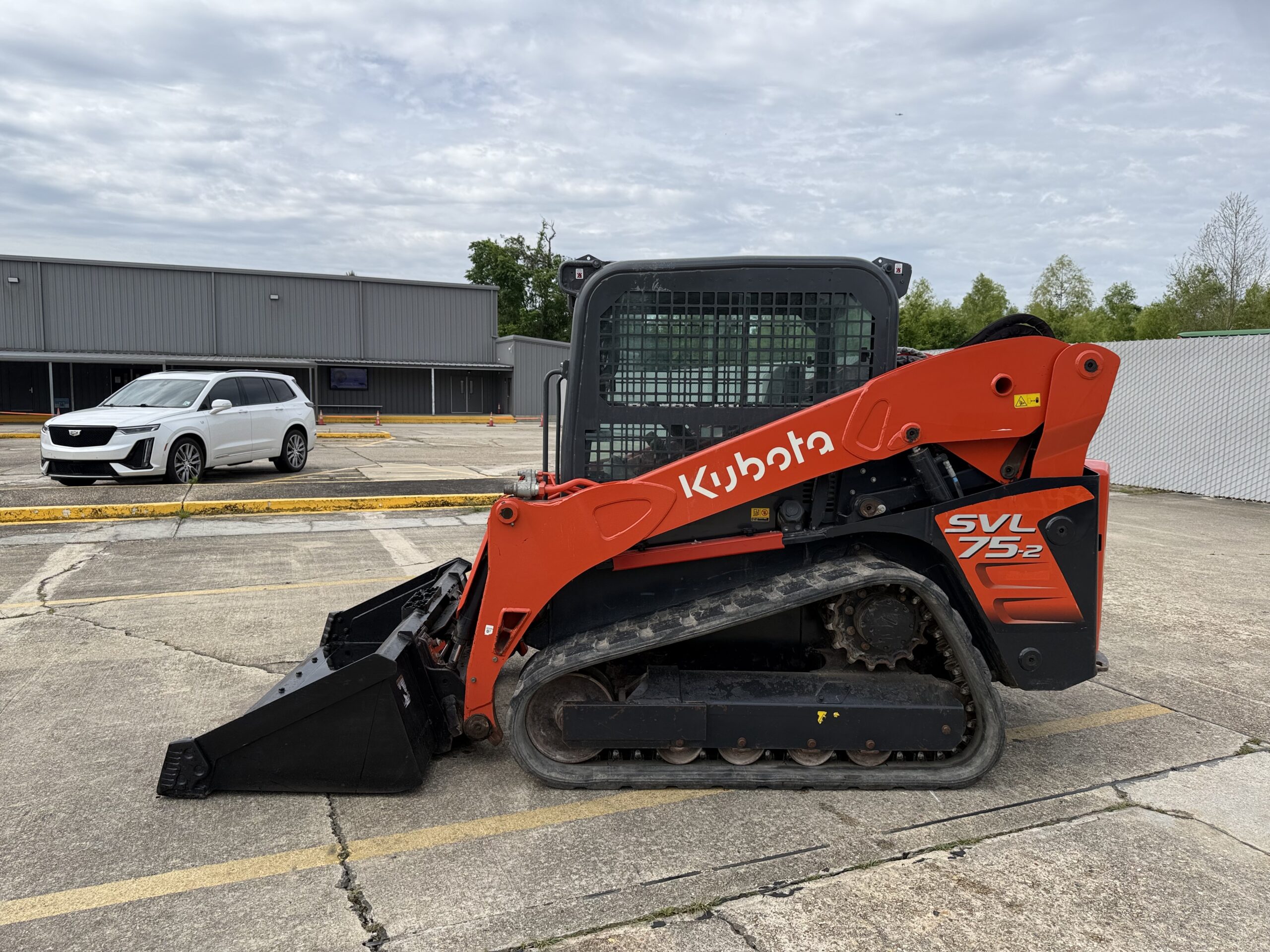 Kubota SVL75-2 Skid Steer Track Loader 75HP Only 915 Hours Excellent Condition