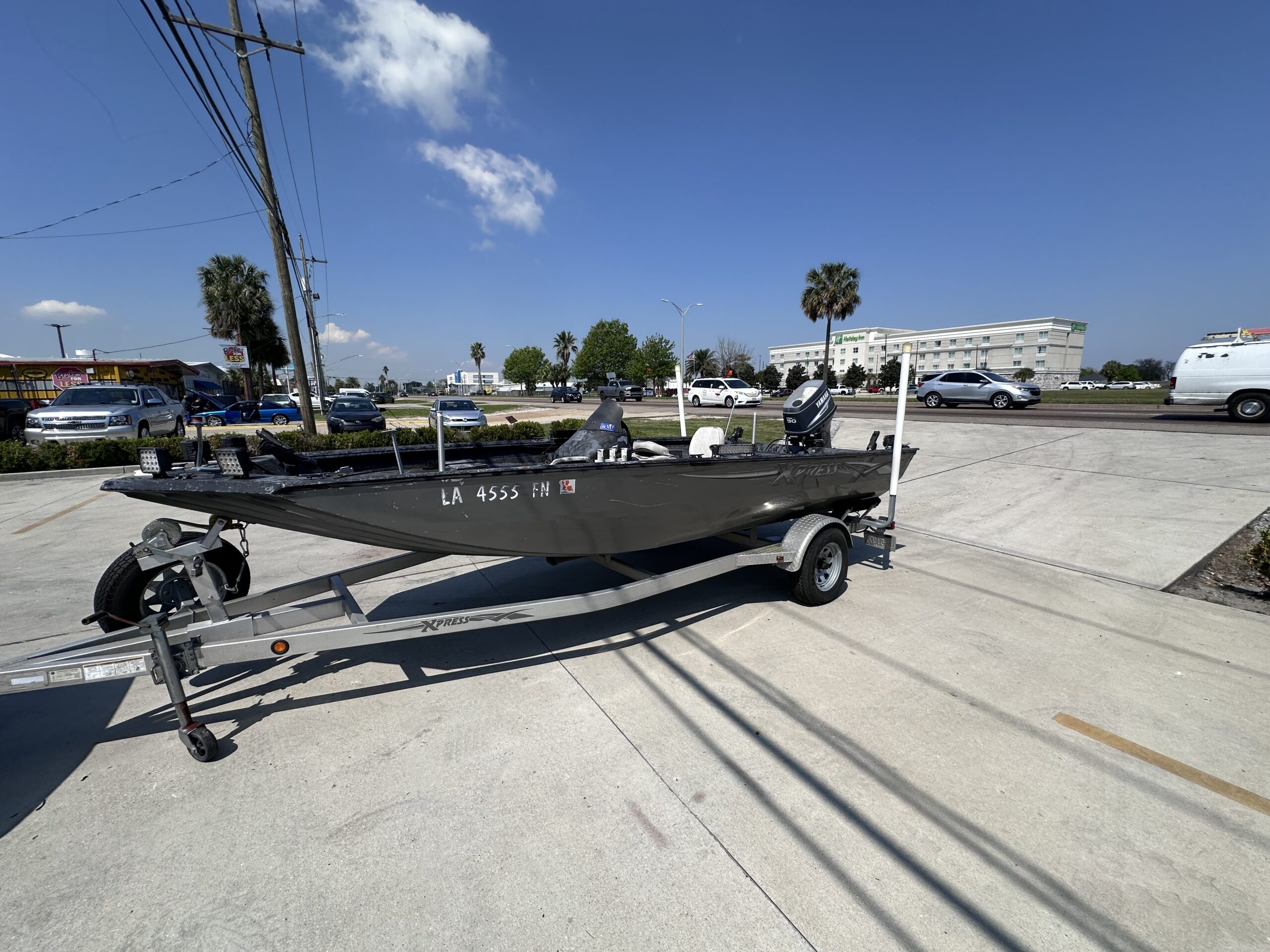 2006 XPRESS 18′ Aluminum Fishing & Hunting Boat w/ Yamaha 90HP – TURN KEY