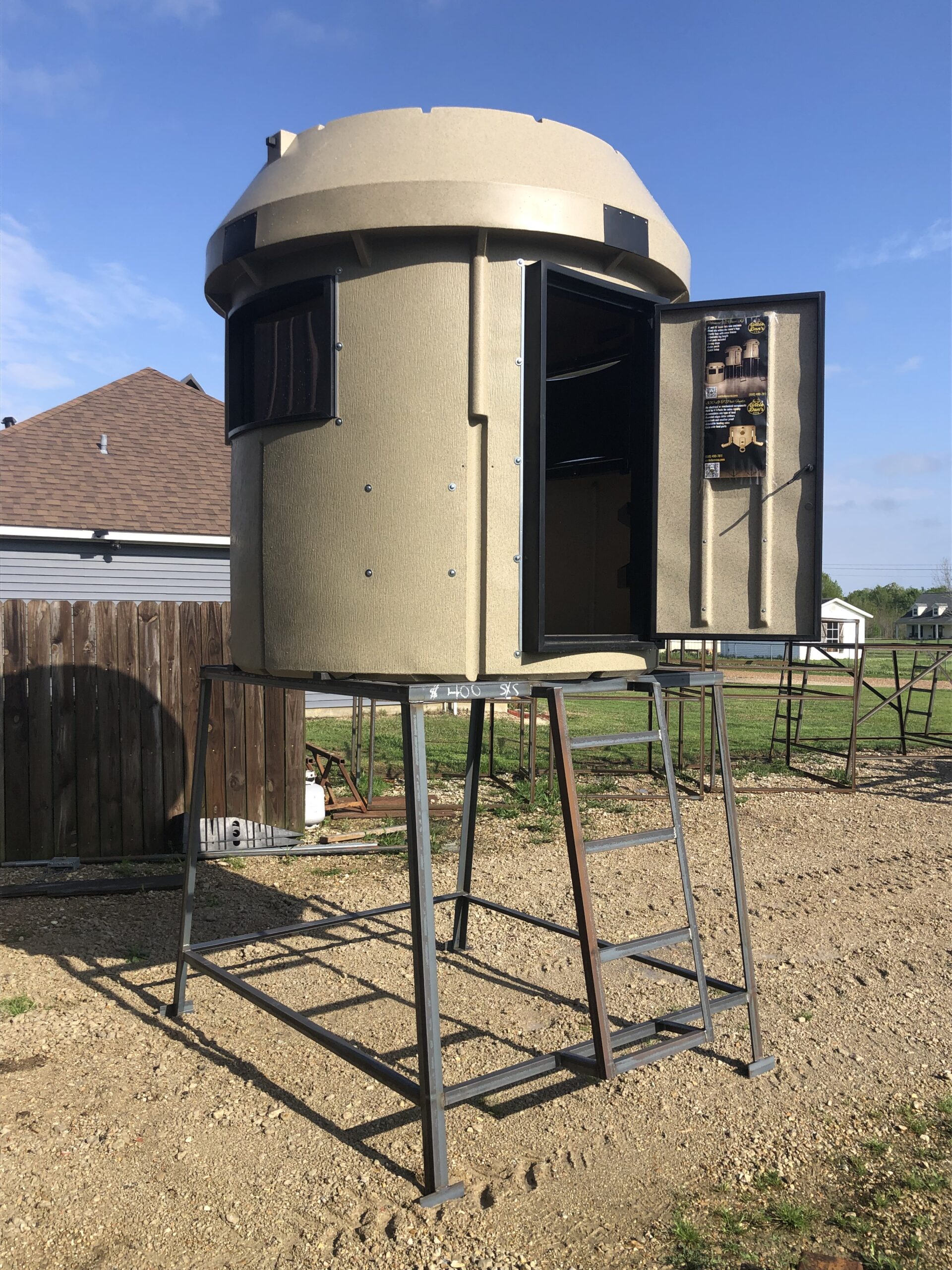 Uncle Dans deer blinds and welded metal bases