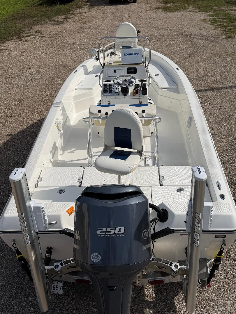 2012 Skeeter ZX2250 ( 228 hrs )