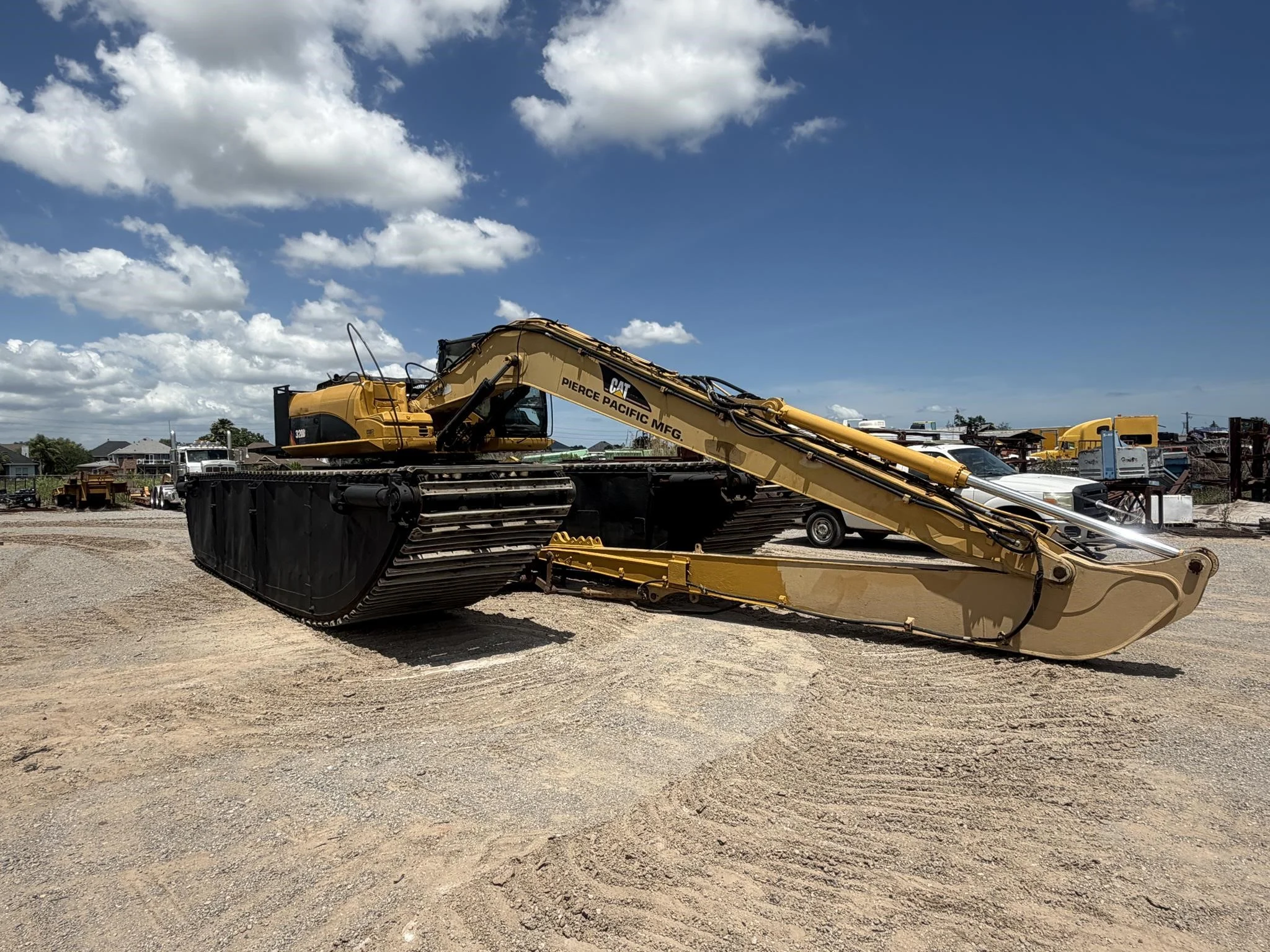 2009 CATERPILLAR 320DL