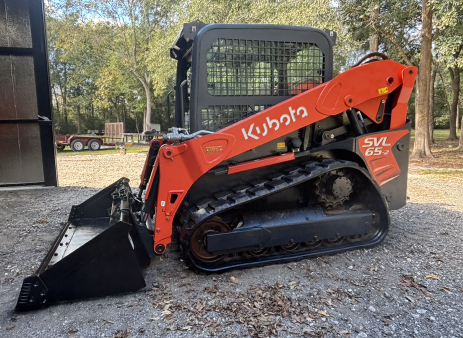 68hp Kubota Cab/AC Skid Steer With Warranty