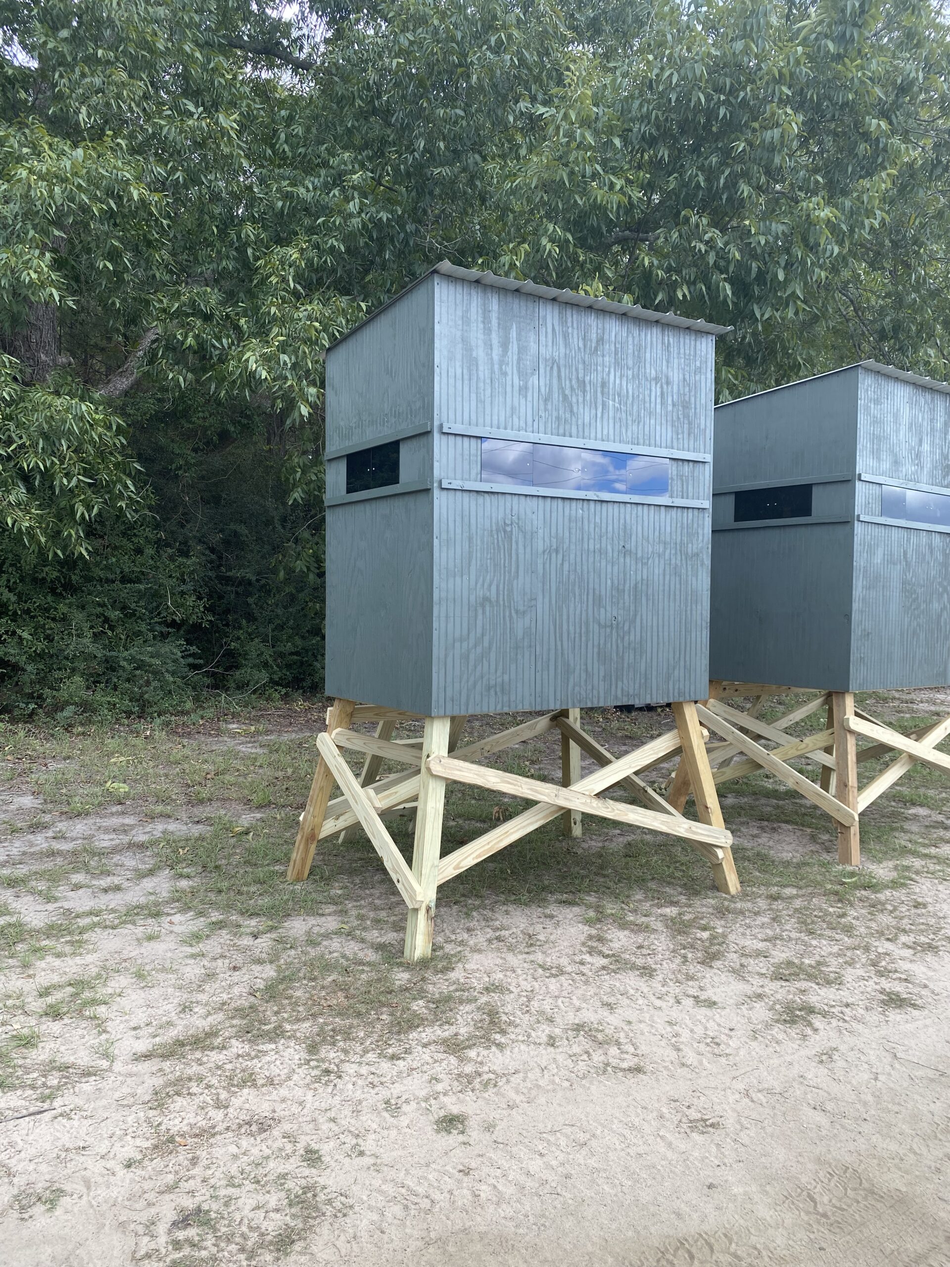 Deer stand/blinds/deer stands