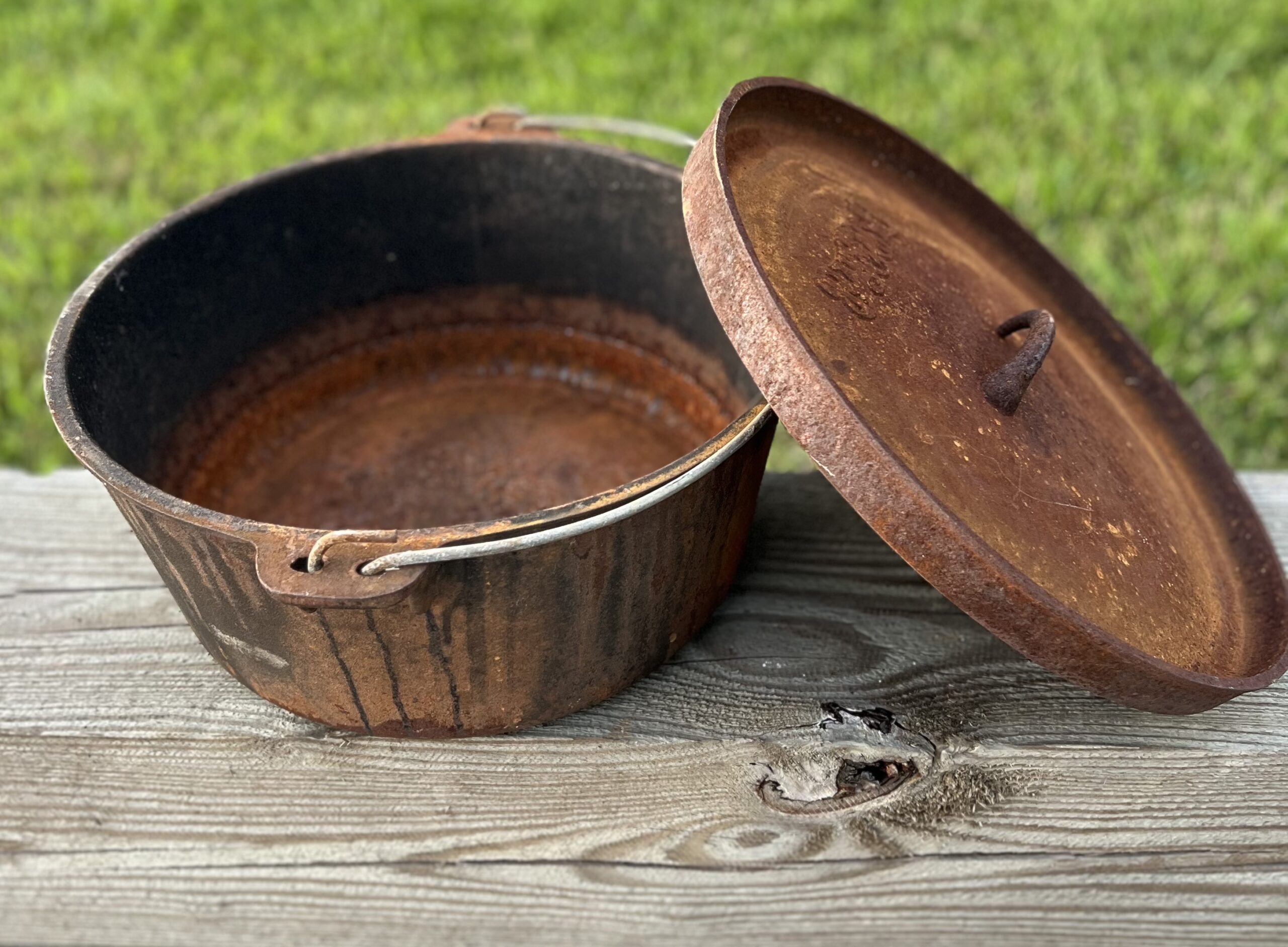 Cast Iron Pots (set of 3)
