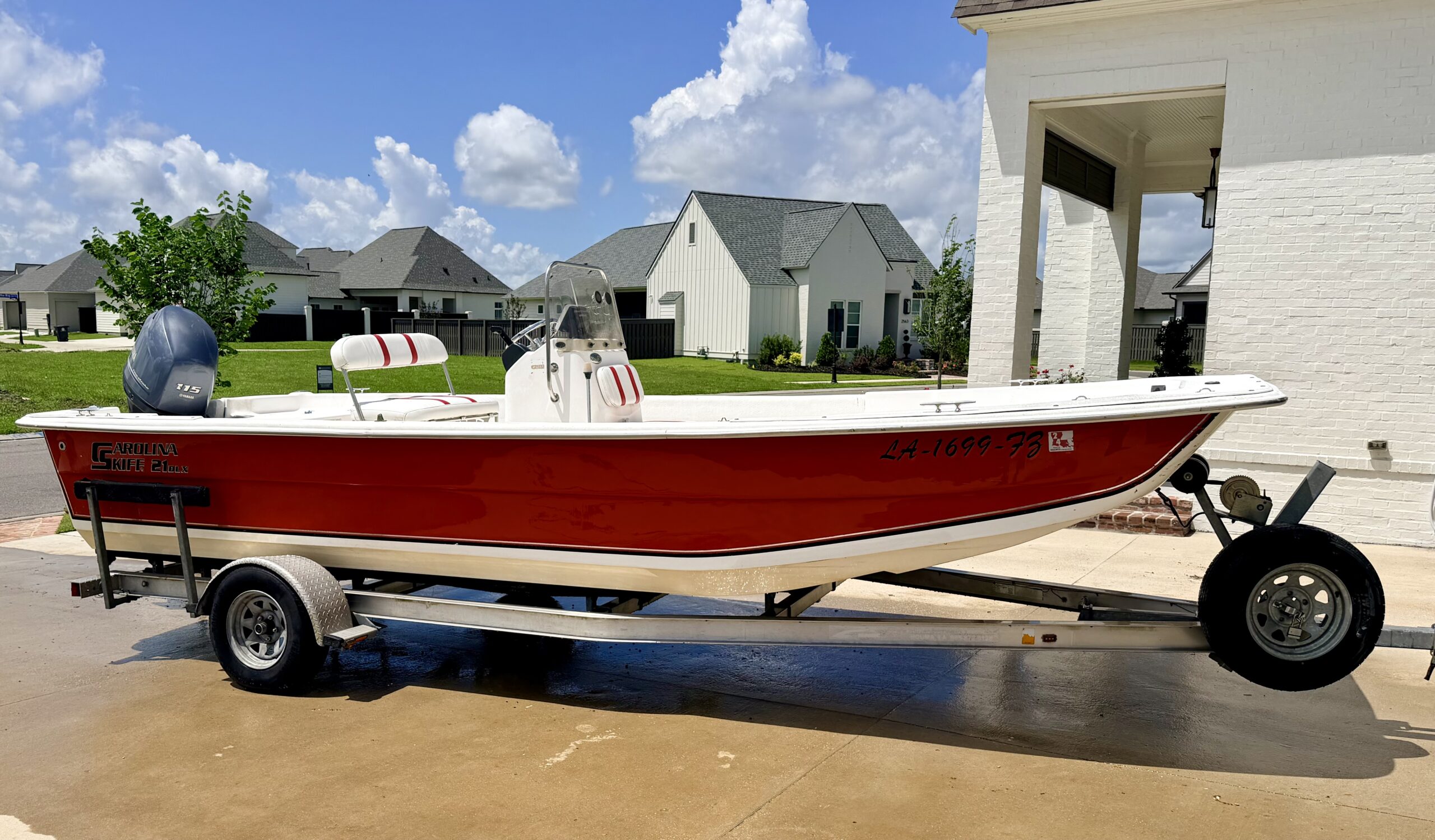 21 Foot Carolina Skiff with 115 HP 4-Stroke Yamaha and Aluminum Trailer