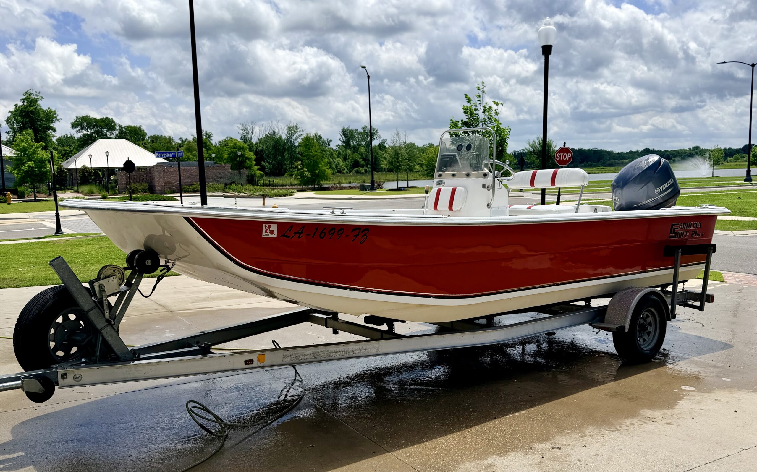 21 Foot Carolina Skiff with 115 HP 4-Stroke Yamaha and Aluminum Trailer