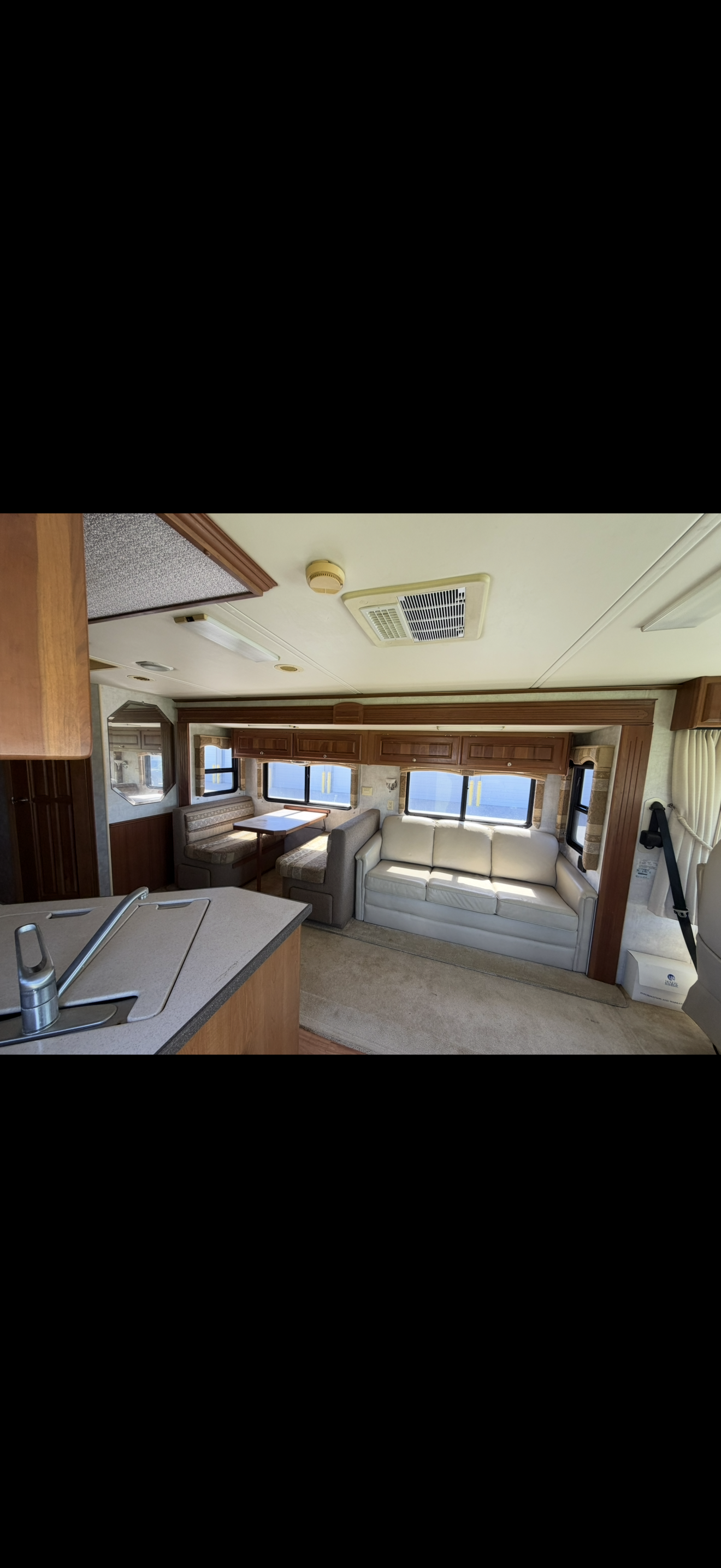 Holiday Rambler 36’