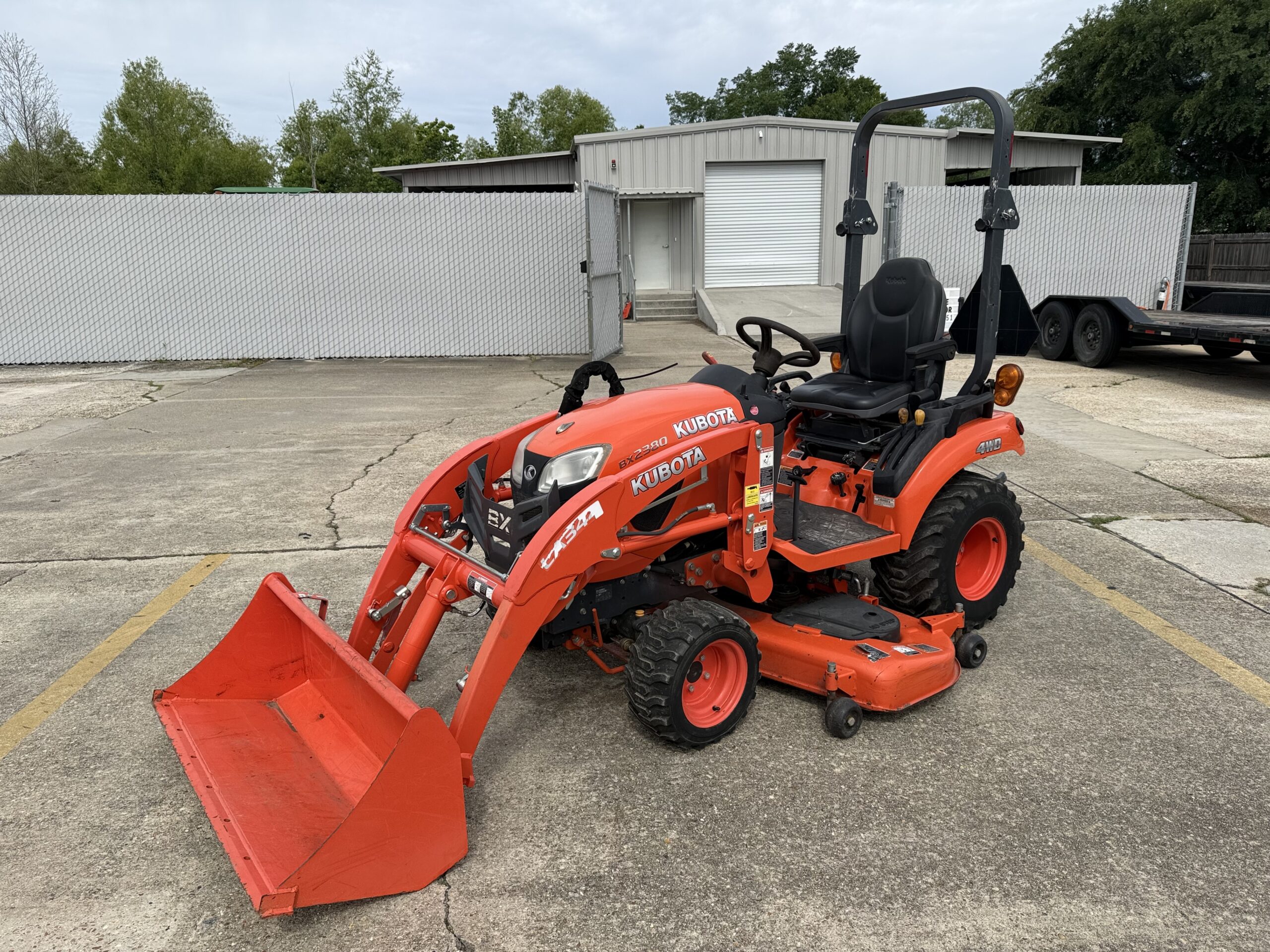 Kubota BX2380 Diesel Tractor 23HP 4WD Loader HST 60″ Belly Mower Only 188 Hours!