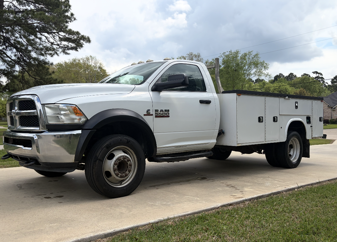 RAM Cummins 5500-70k miles- Bmt, TX