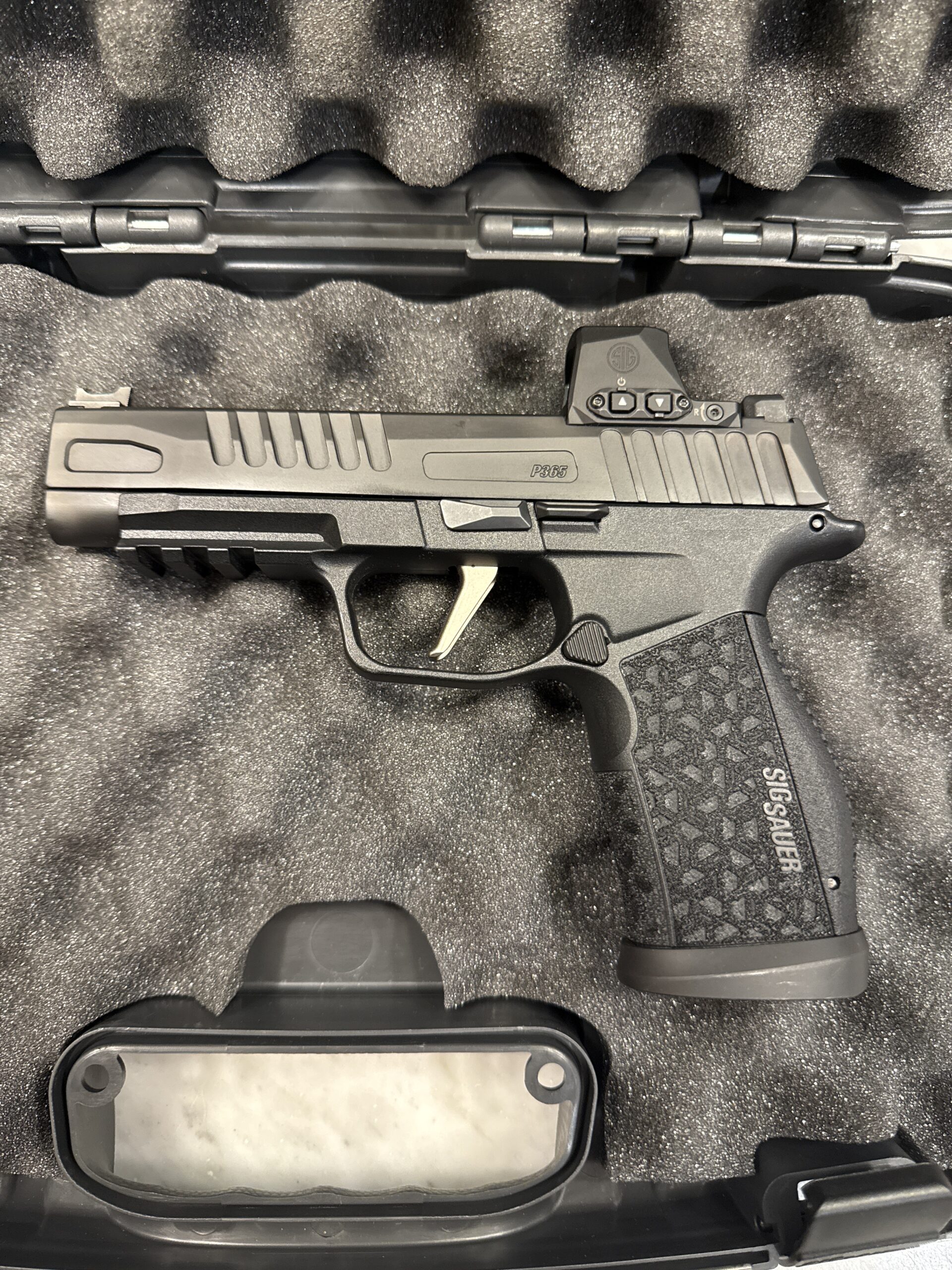 Sig Sauer P365 Fuse 9mm